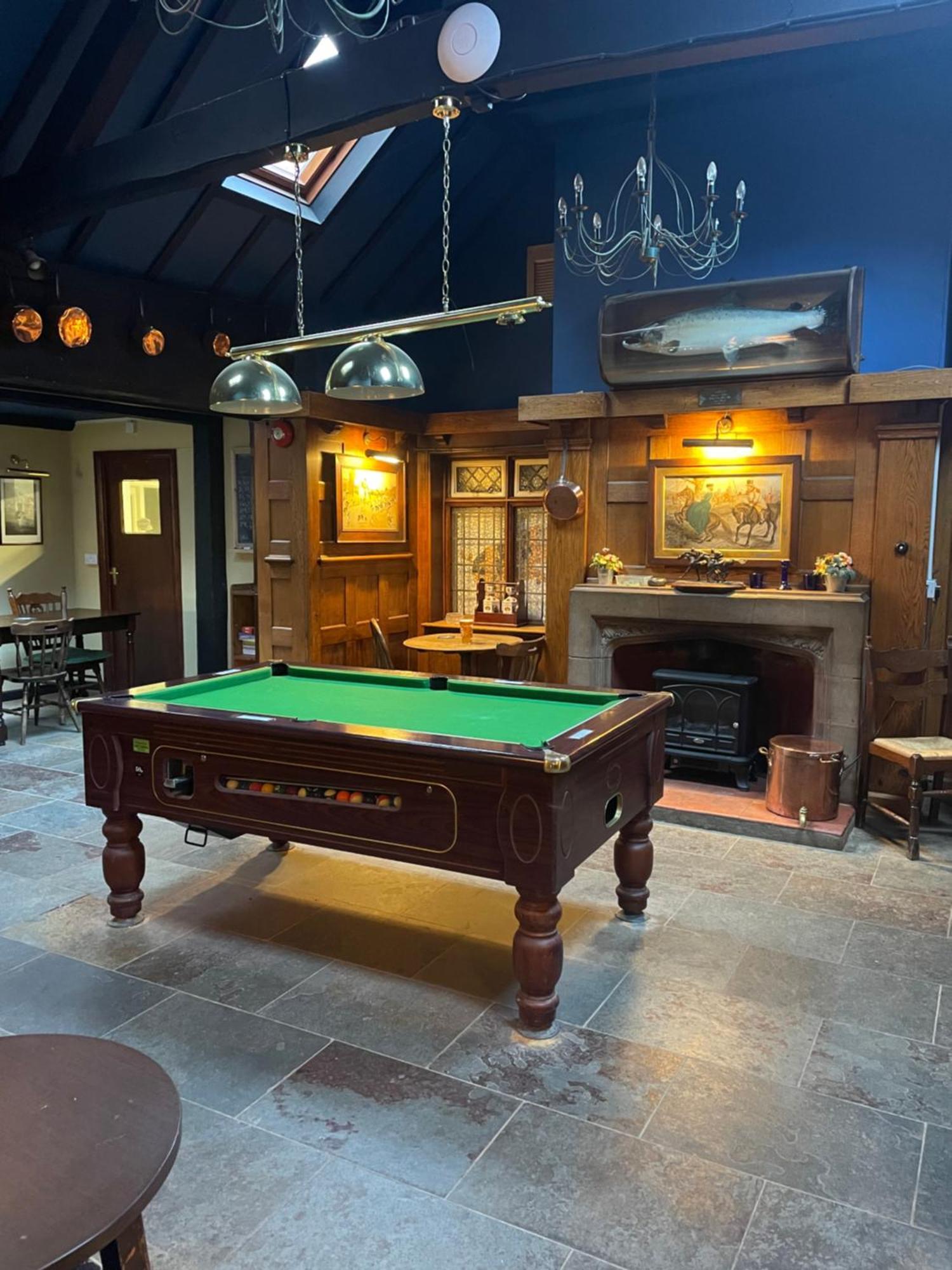 Ferienhaus Pool Bed!-2 Bed With Dog Walking Trails And Local Pub On Your Doorstep! Popular Walking Trails Nearby-malvern Hills And The Brockhampton Estate- Peaceful Village On The Border Of Hereford And